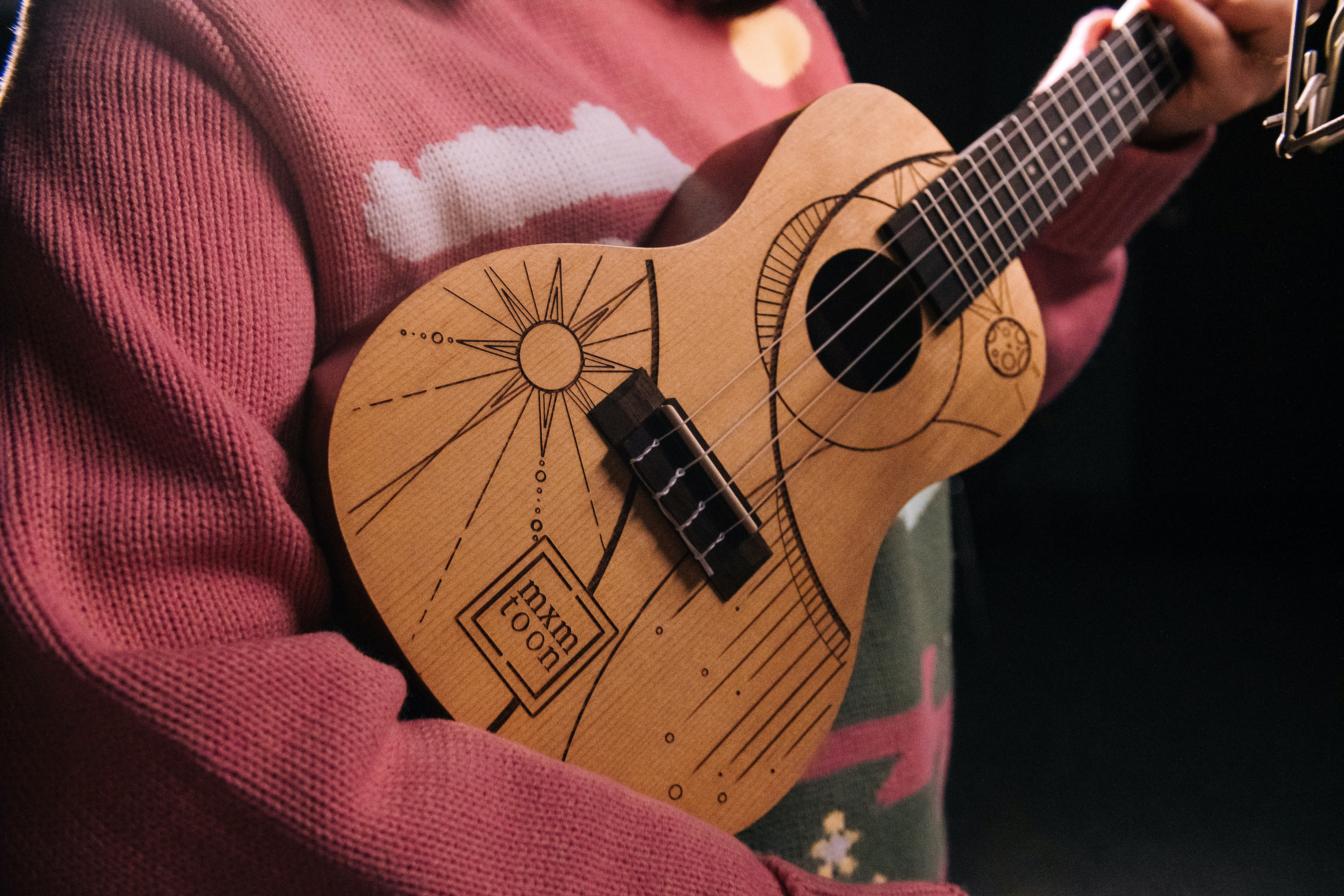 Introducing the mxmtoon Signature Ukulele