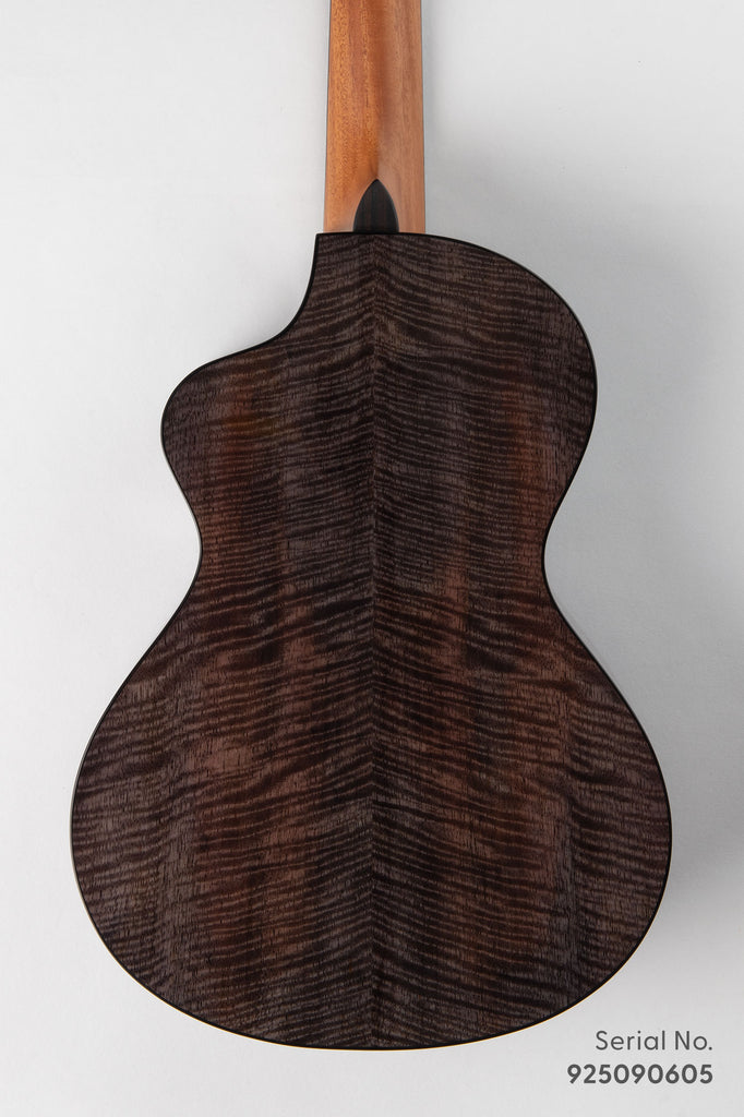 Metropolitan Deluxe Black Night Mango Baritone Ukulele
