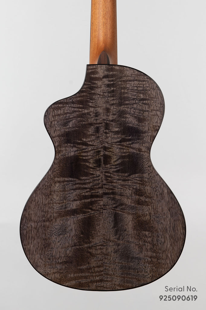 Metropolitan Deluxe Black Night Mango Baritone Ukulele