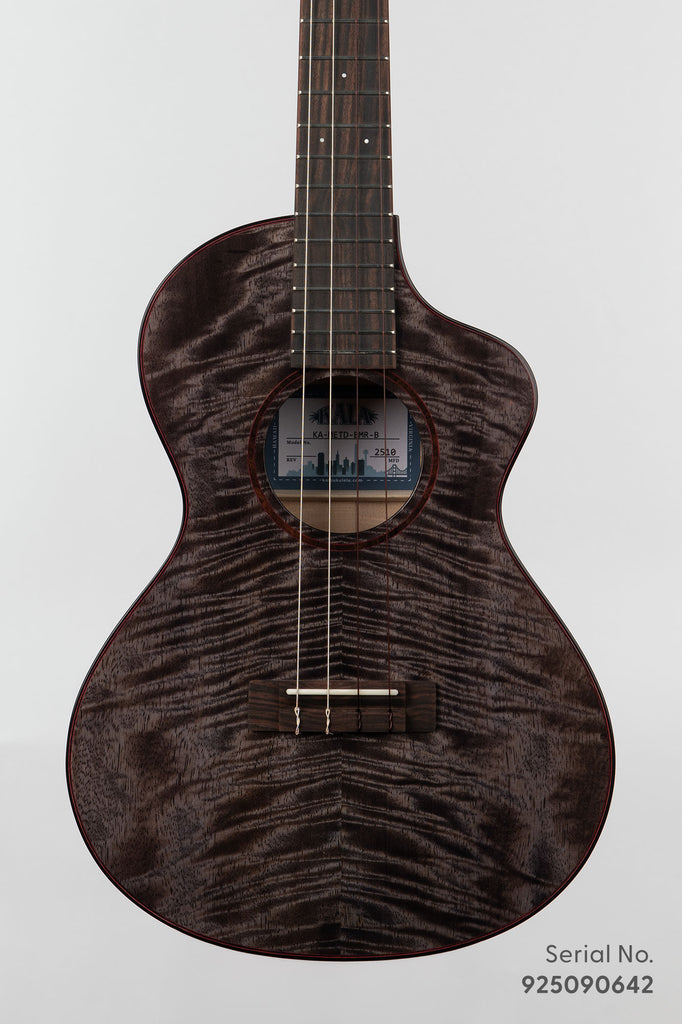 Metropolitan Deluxe Black Night Mango Baritone Ukulele