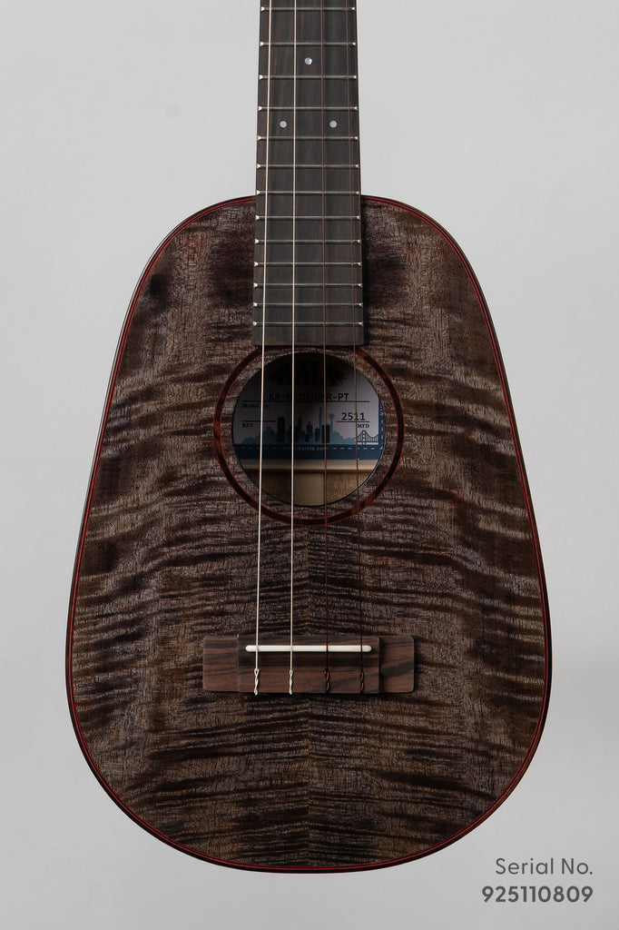 Metropolitan Deluxe Black Night Mango Pineapple Tenor Ukulele