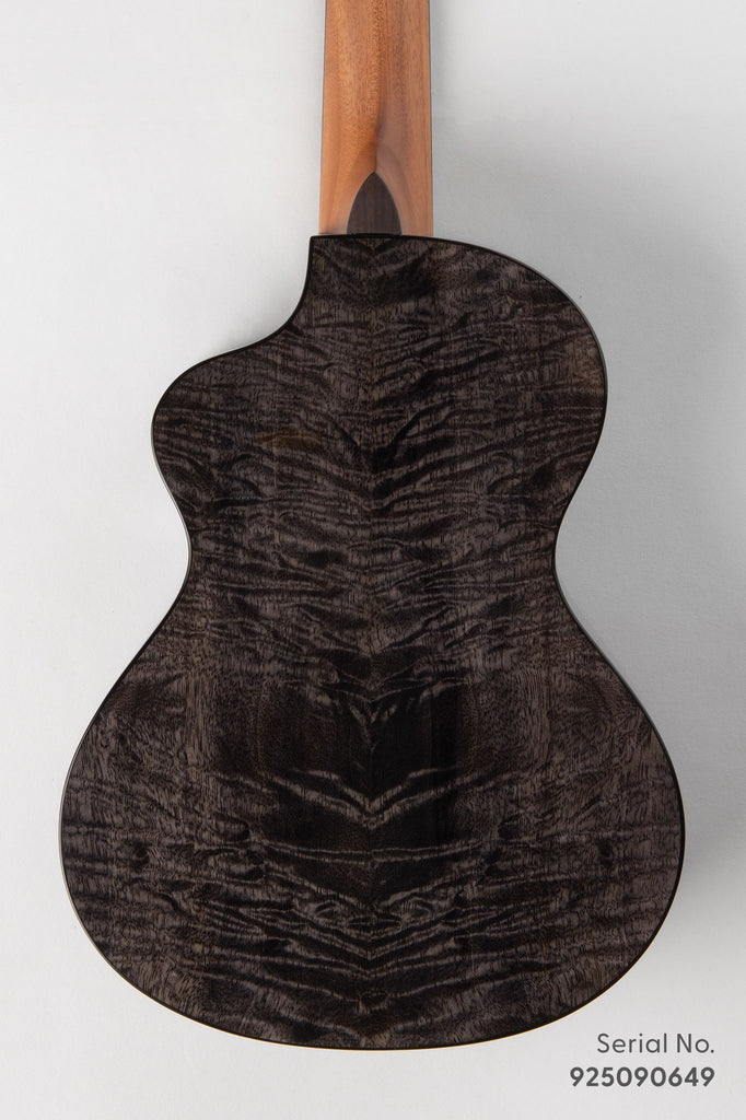 Metropolitan Deluxe Black Night Mango Tenor Ukulele