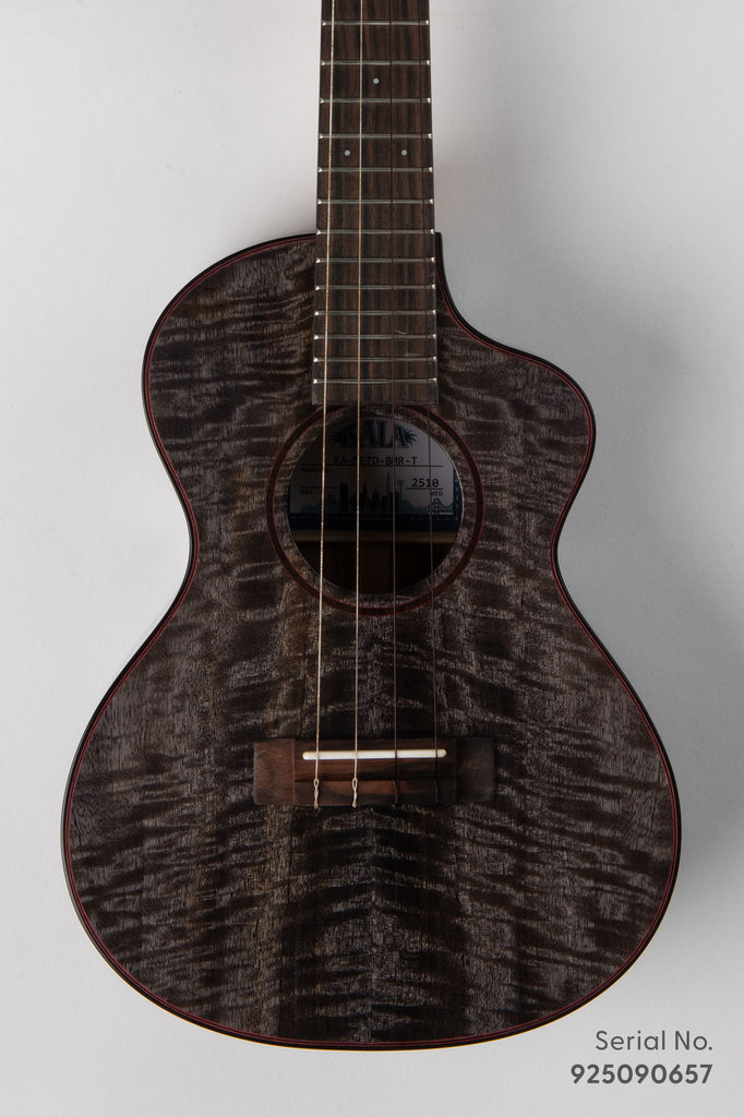 Metropolitan Deluxe Black Night Mango Tenor Ukulele