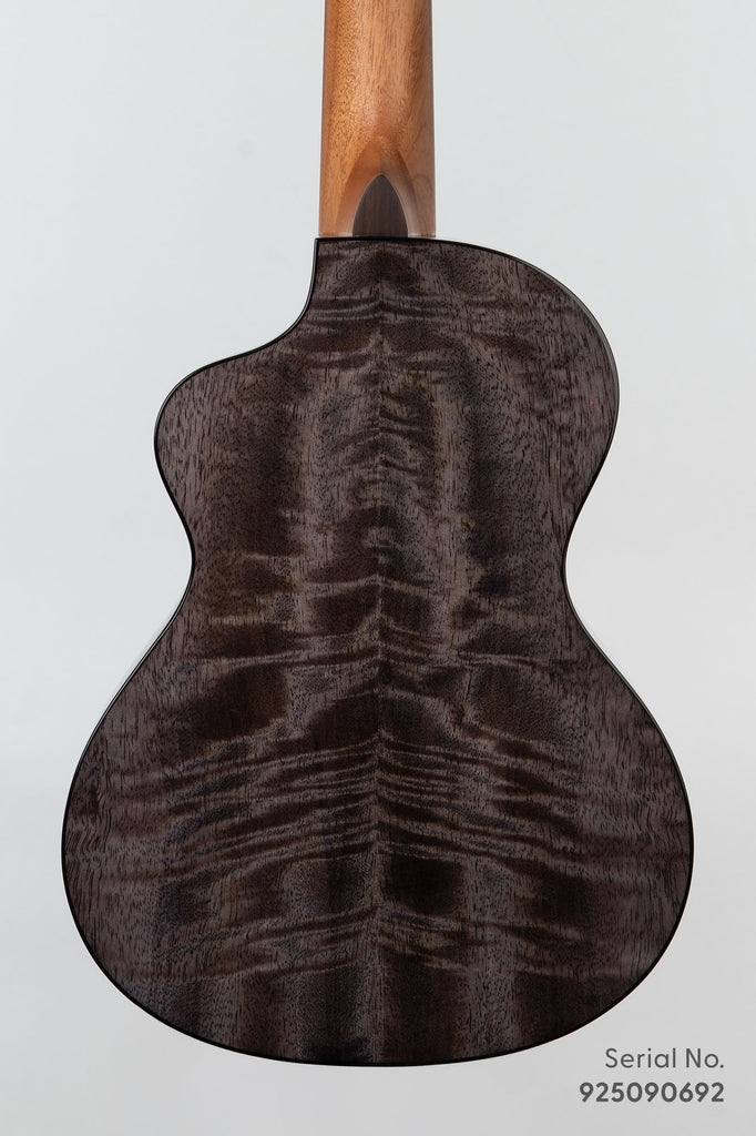 Metropolitan Deluxe Black Night Mango Tenor Ukulele