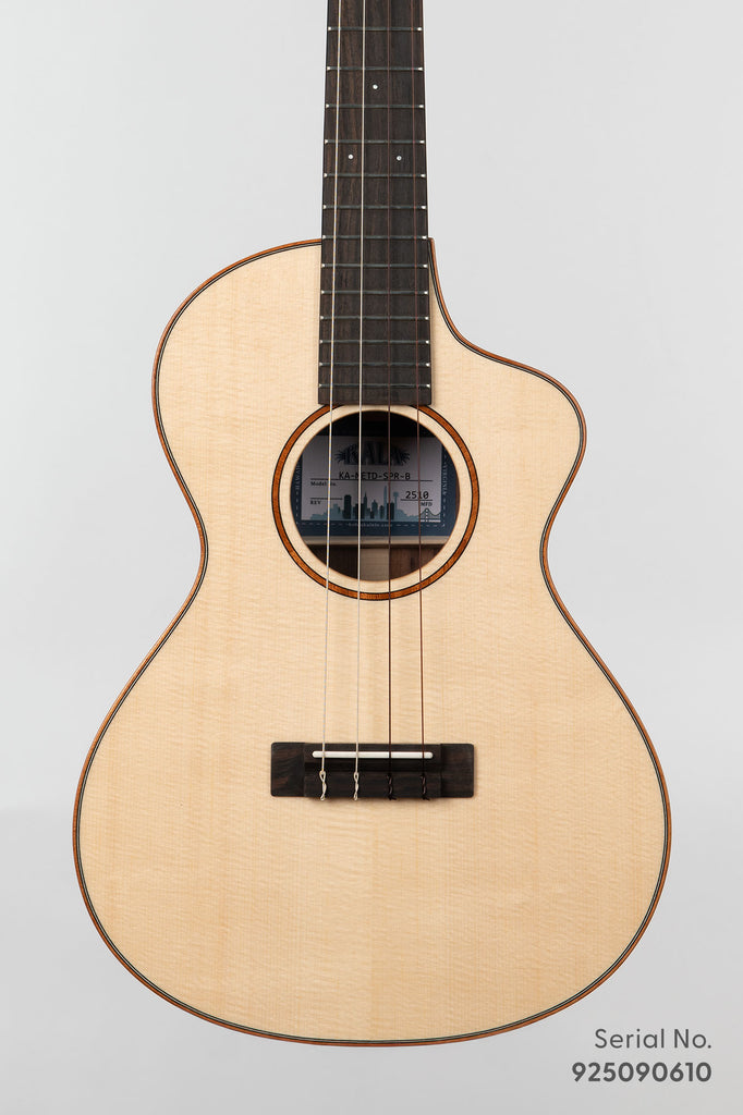 Metropolitan Deluxe Spruce Top Rosewood Baritone Ukulele