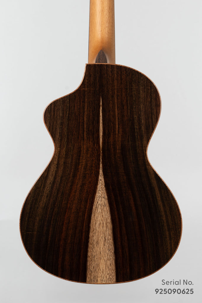 Metropolitan Deluxe Spruce Top Rosewood Baritone Ukulele