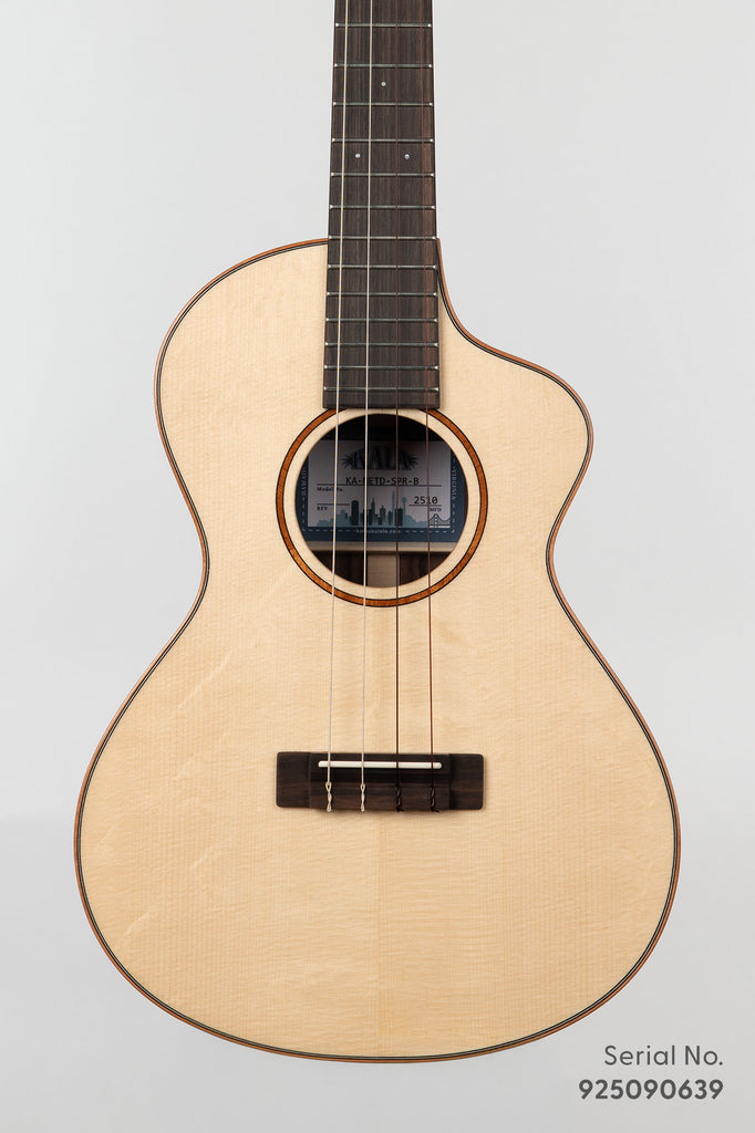 Metropolitan Deluxe Spruce Top Rosewood Baritone Ukulele