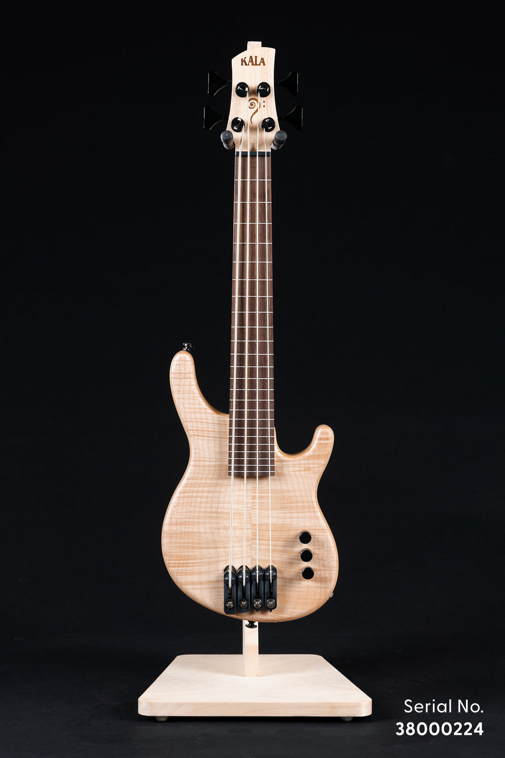 Big Leaf Maple 4-String Fretless California U•BASS®