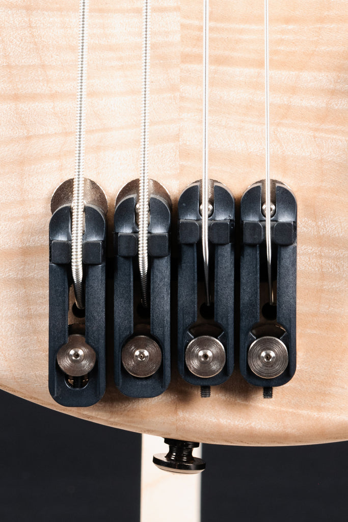 Big Leaf Maple 4-String Fretless California U•BASS®