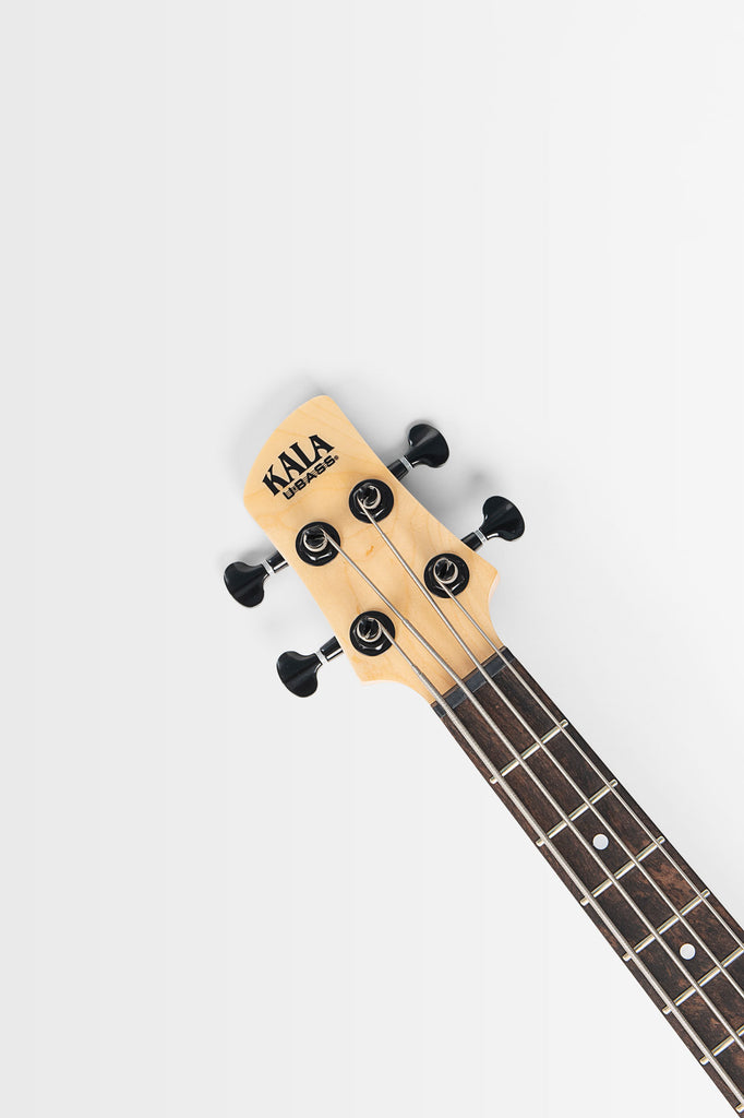 Solid Body 4-String Jet Black Fretted U•BASS® — Black Pickguard