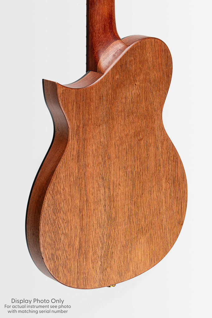 Revelator® Nautilus Limited Sitka Spruce Baritone Ukulele with White Ebony