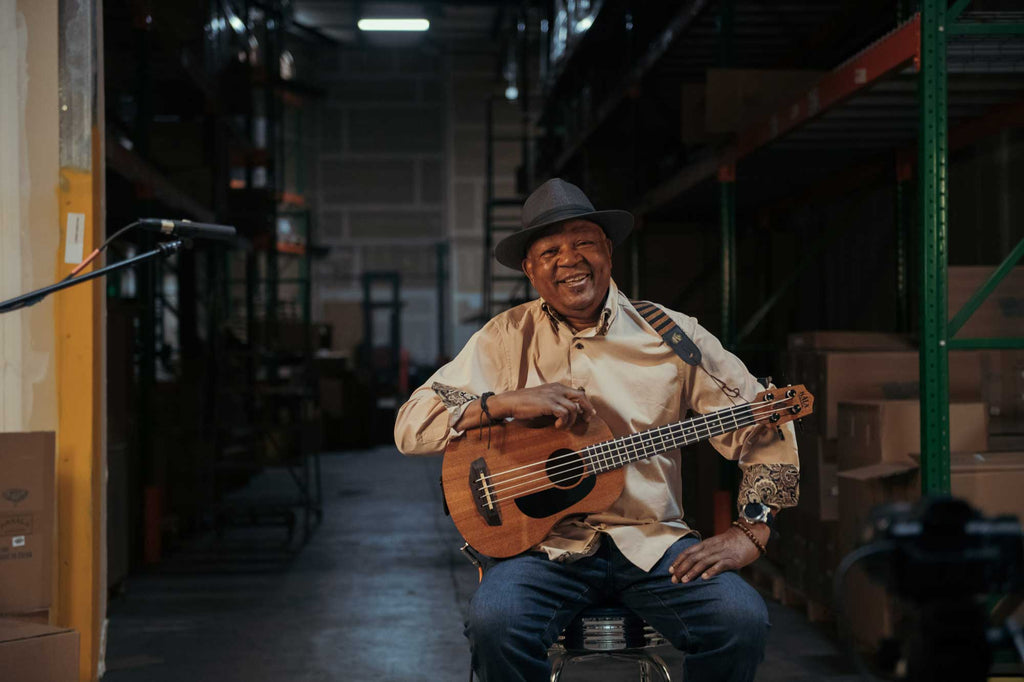 Bakithi Kumalo Signature Acoustic-Electric U•BASS®