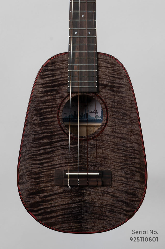 Metropolitan Deluxe Black Night Mango Pineapple Tenor Ukulele
