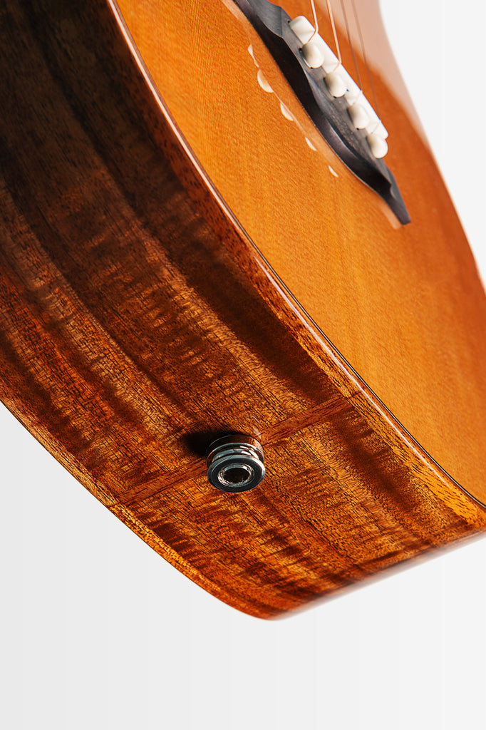 Waypoint Cedar Acacia Grand Baritone with EQ and Hardcase